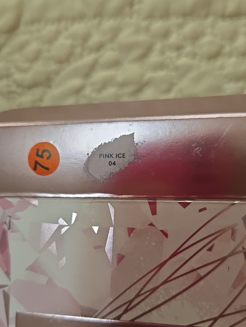 Fenty Beauty Diamond Bomb Highlighter — Pink - Picture 4 of 4